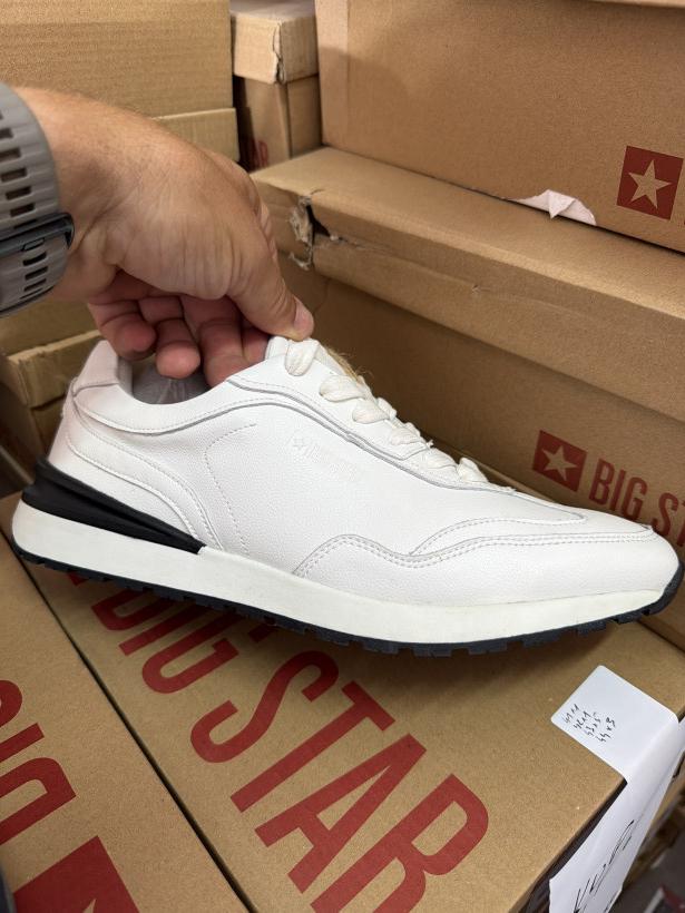 BUT 6 BIG STAR MESKI ADIDAS SKORA BIALY NN174288