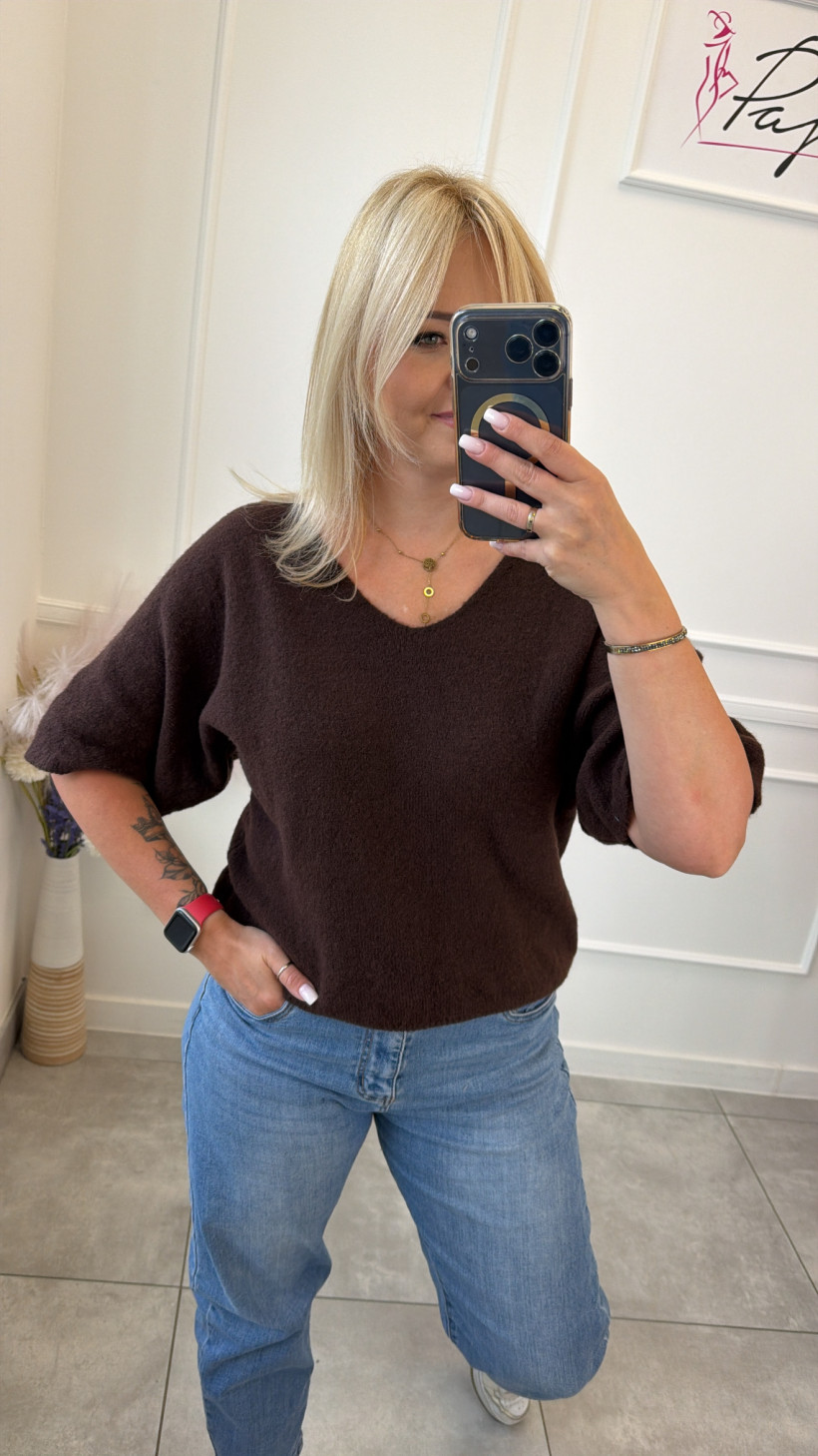 Sweter dekolt serek 15409