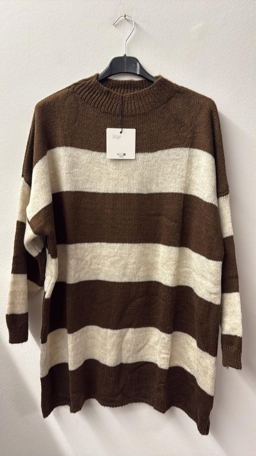 Italia nr 18 - Sweter w pasy DJ - 3748 -