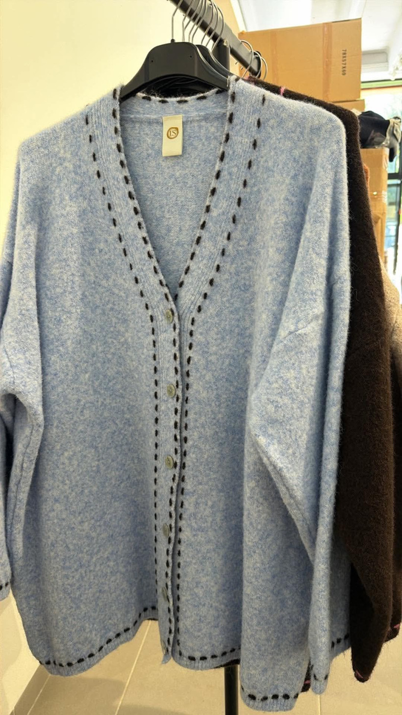 Italia nr 18 - Sweter jednokolorowy z lamówką rozpinany - order - 35332 -
