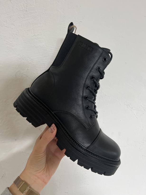 ZIMA 1 traper big Star OO274140 czarny traper lico wysoki