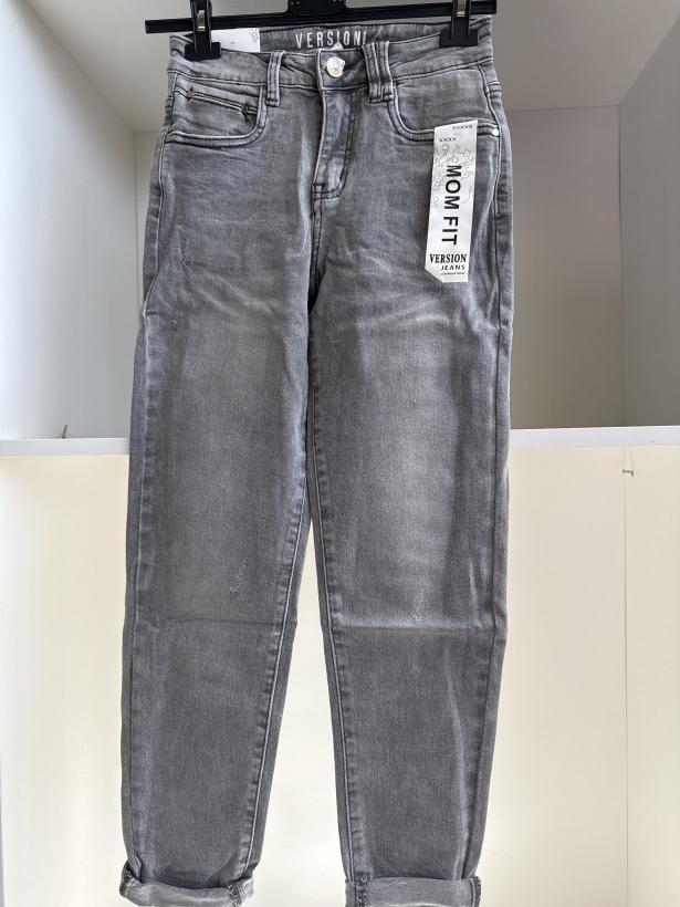 SZARE SPODNIE MOM FIT VERSION 8124