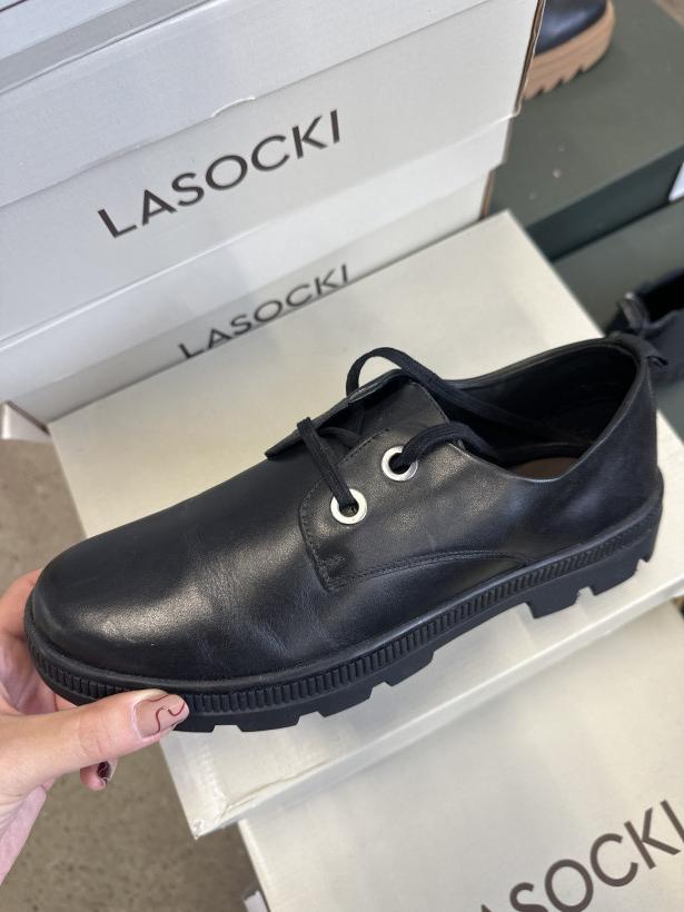 LAS 17 półbut Lasocki WI23-puszan-20 czarny elegancki garniturowy