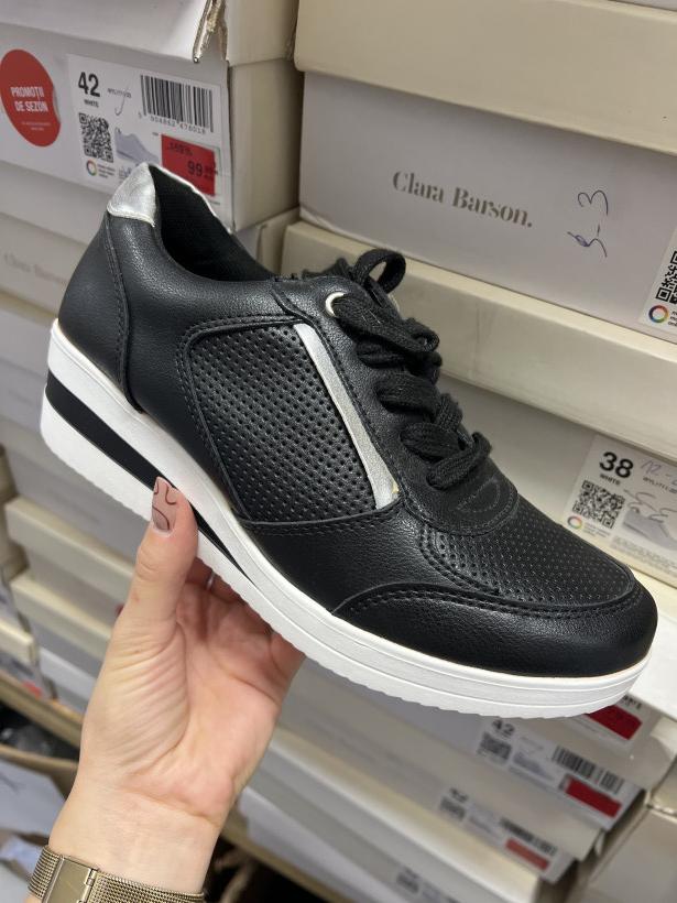 SPORTOWY 7 adik clara benson wyl177-20 czarny Adidas na klinie