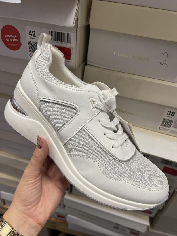 SPORTOWY 10 adik clara benson margo ws212-01 biało srebrny adidas