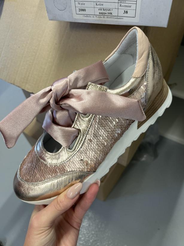 Łuska adidas chebello skora roz 2000