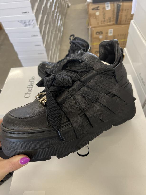 Bello 12 adidas czarny z szeroką sznurówką CH 161-000-PSK-S352