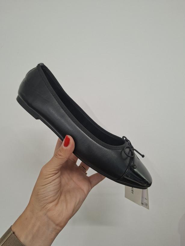 BALERINA 15- JENNY FAIRY czarna mat z lakierowanym przodem i kokardą LS5399-17A