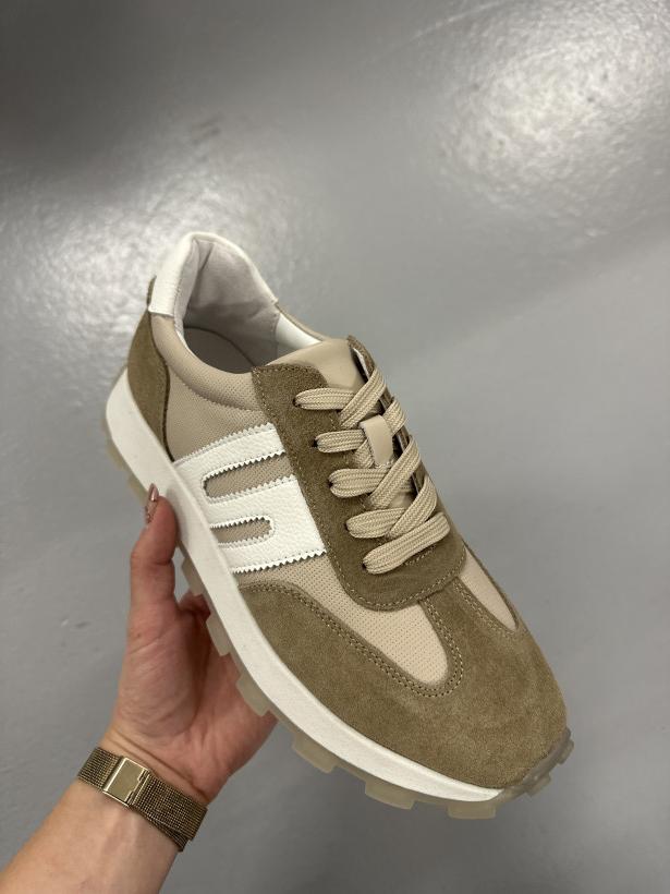 Filip 18 Adidas beżowo biały Filippo dp7690/26 be