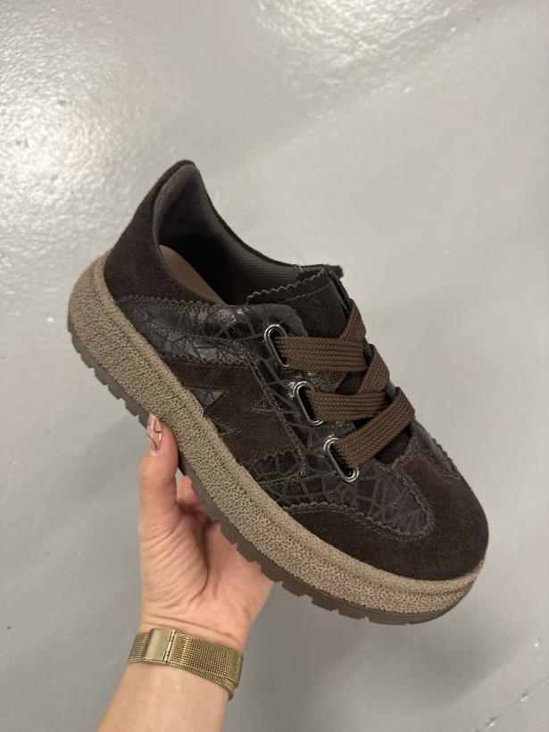Filip 20 Adidas brązowa samba marmurkowa podeszwa filippo dp7978/26 br