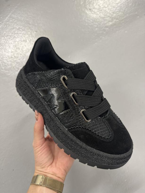 Filip 21 Adidas czarny samba marmurkowa podeszwa filippo dp7978/26 bk