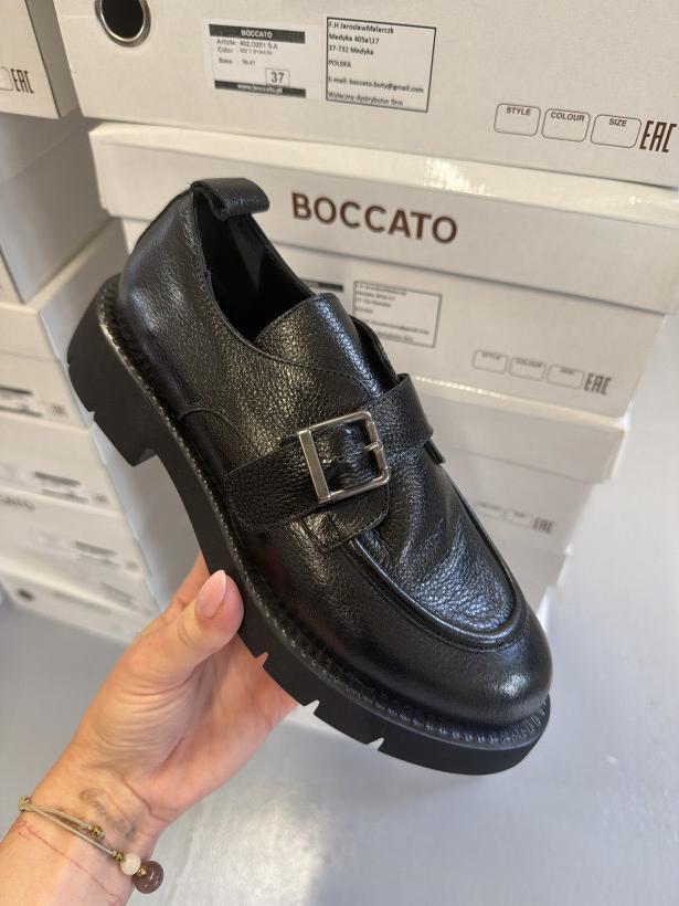 BOCCATO 4 czarny polbut skora z klamra srebrna 0681-1597