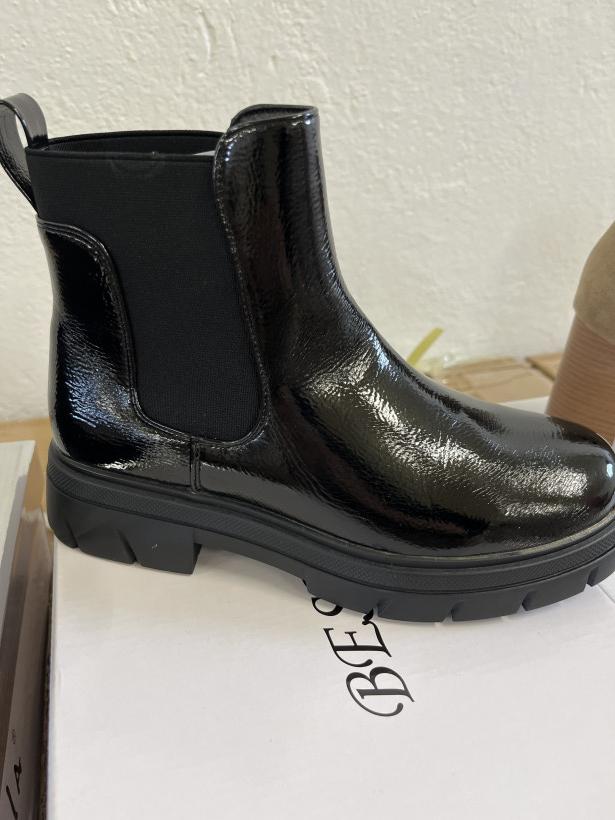 Wawa 6 traper lakier na gumie Bestelle 168-532 black shine