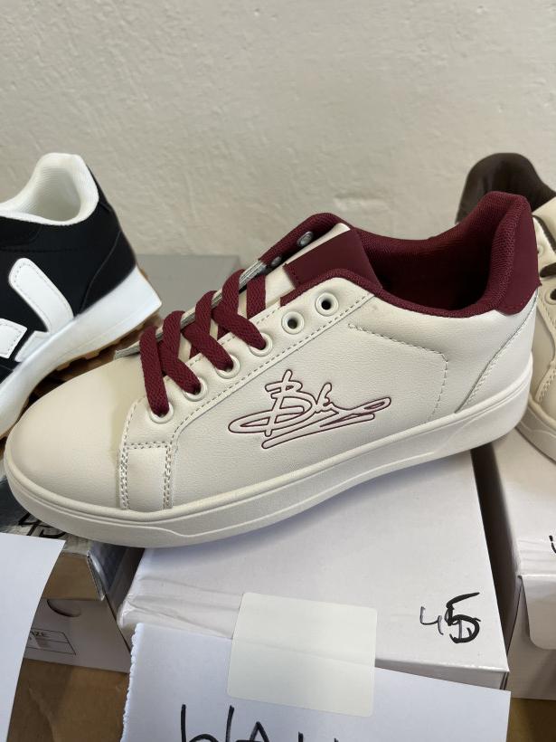 Wawa 10 adidas biało-bordowy Cw215 burgund