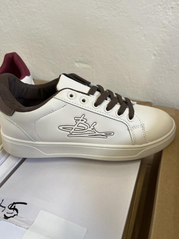 Wawa 11 adidas biało brązowy Cw215 brown