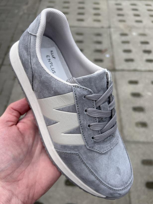 ENPLUS 3- szary adidas zamszowy FL984-2 GREY