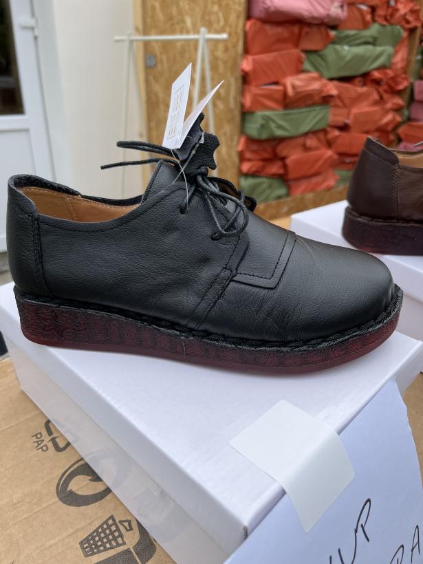 Haidra 1 mokasyn miękki wiazany czarny na żelowej podeszwie LM5035-1 Black