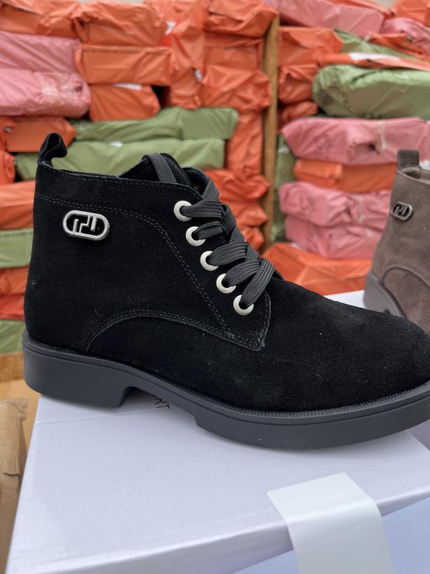 Haidra 5 botek wiazany czarny z odobą H Haidra LM5162-1 Black