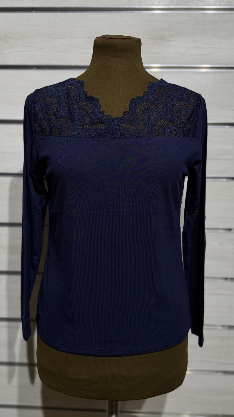 BLUSA BASICA RENDA BUSTO