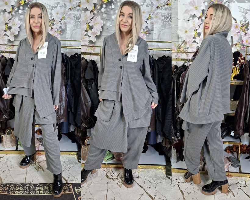 MARYNARKA Z ZAKŁADKAMI 9252 RB01