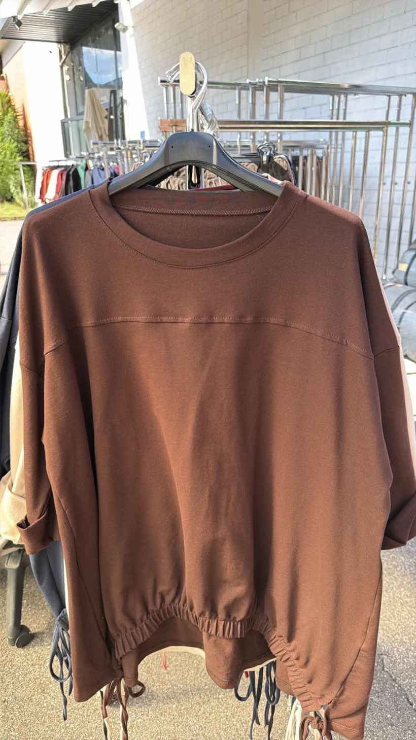 Italia nr 19 - Bluza jednokolorowa - wiązana u spodu - 24663