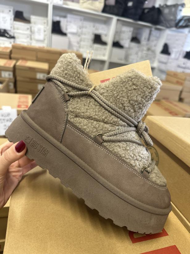 STAR 97 śniegowiec taupe emu z kożuchem wiązany big Star SS274112
