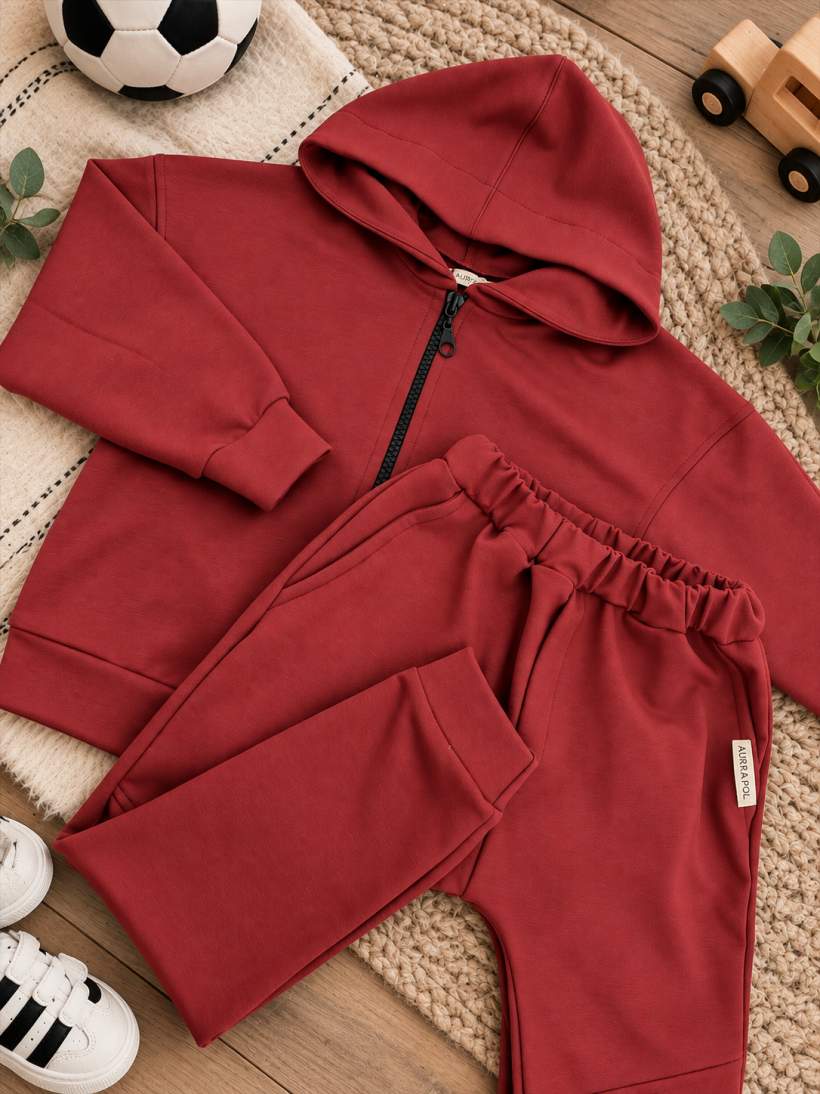 KOMPLET DRESOWY ROZPINANA BLUZA Z KAPTUREM + SPODNIE ZGASZONY CZERWONY AURI&ROZI