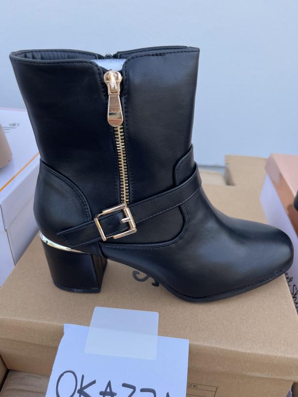 okazja 26 botek czarny lico eko skóra złoty zamek Shoes YZ24-017B
