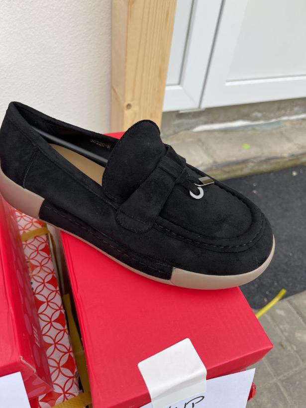 Molo 1 mokasyn czarny bary kłódka YJG 3622C-K black
