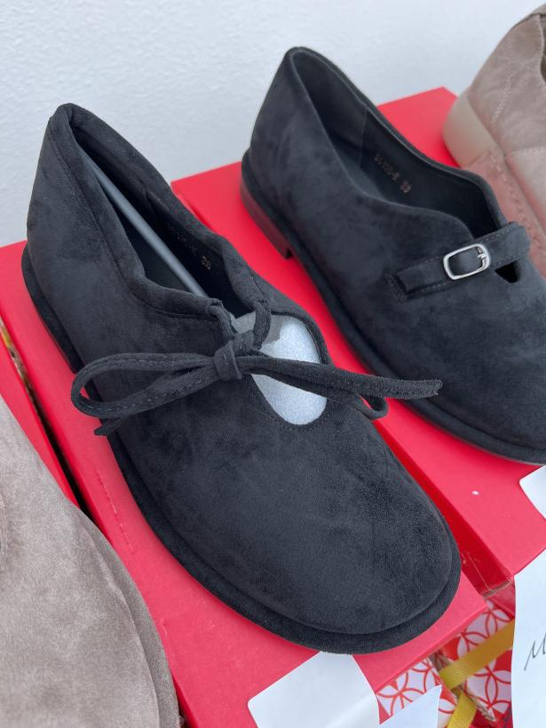 Molo 10 mokasyn wiazany półbut YJG 3613C-K black
