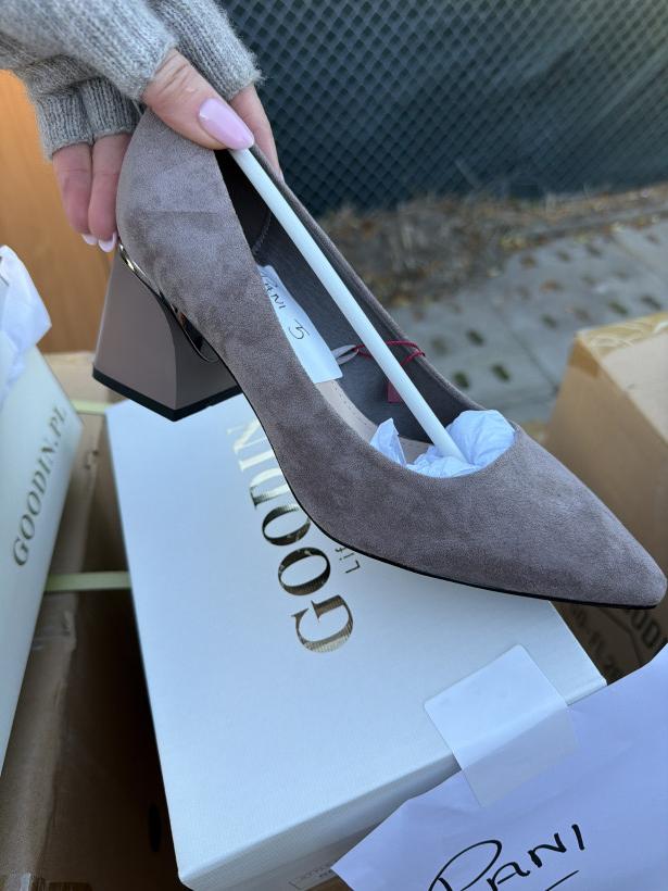 pani 5 półbut obcas szpic taupe Goodin GD-FL26202 taupe 