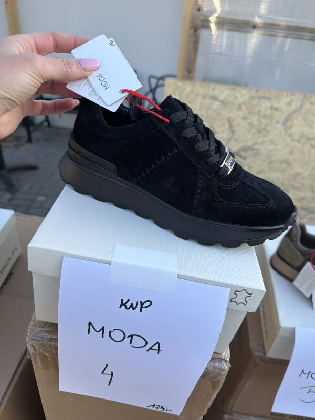 moda 4 goodin adidas Czarny welur 