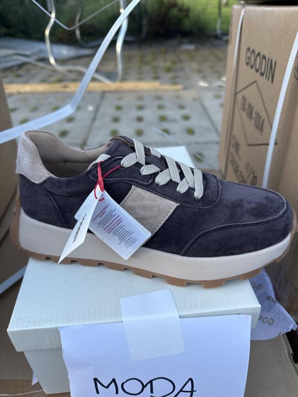 moda 42 adidas brązowy beżowe dodatki goodin ge-lx1081 coffee/beige