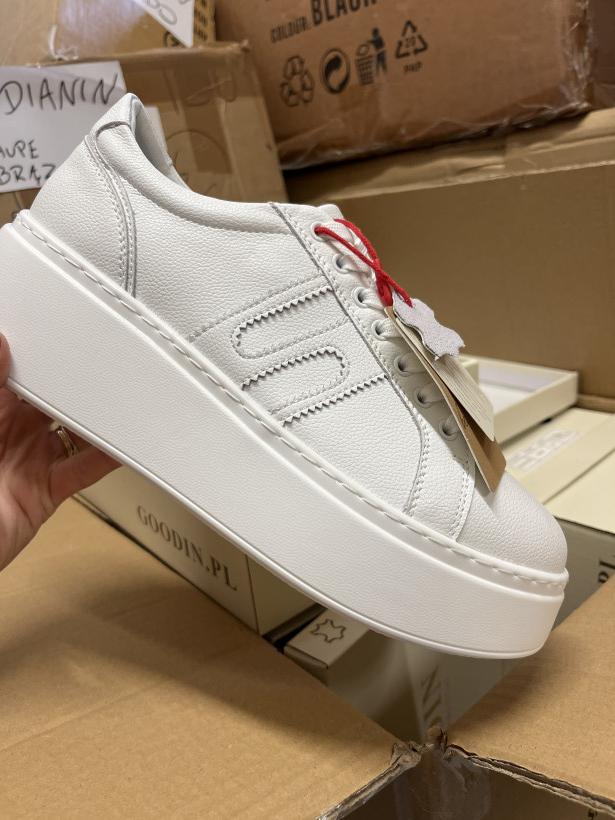 Moda 57 adidas biały skóra naturalna GD-XW-1070 white 