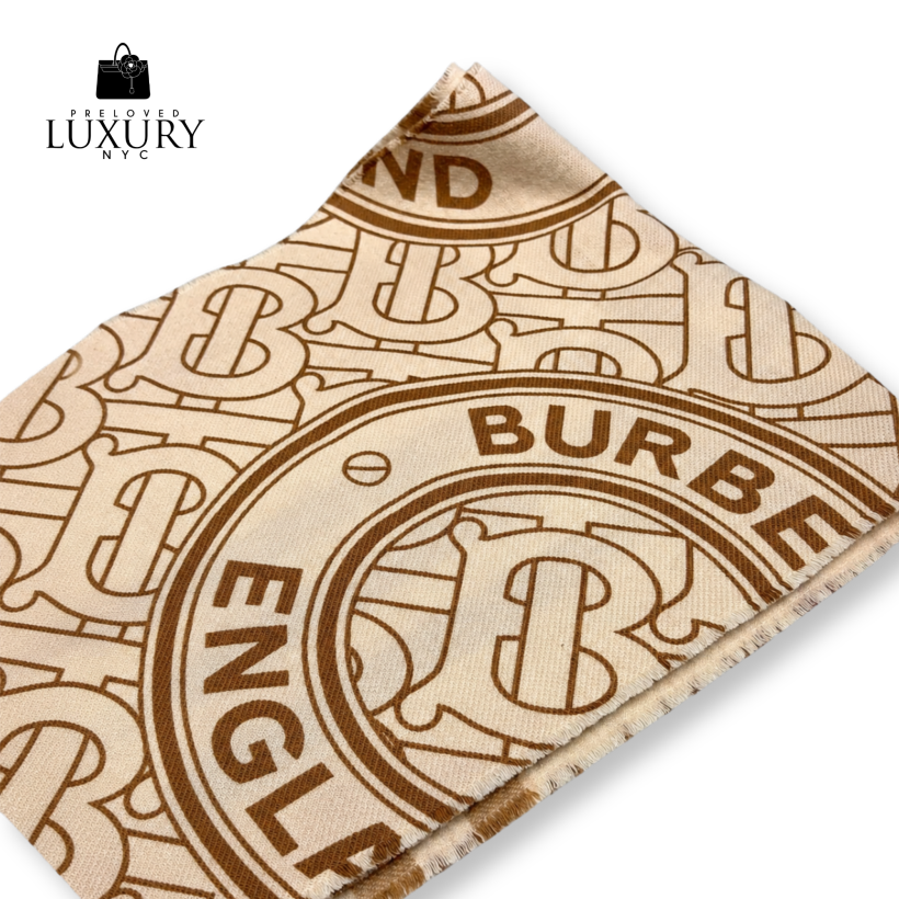 BURBERRY Scarf