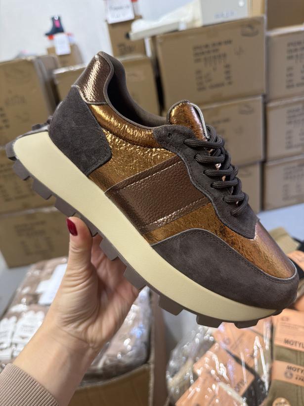 Moda 60 adidas brązowy ortalion GD-XF-243 coffee 
