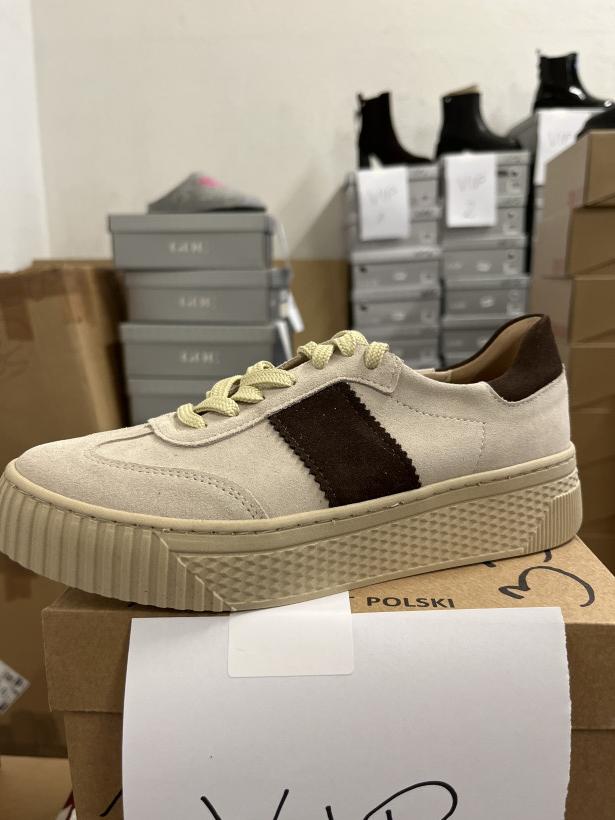 Vip 37 adidas beżowy kamex