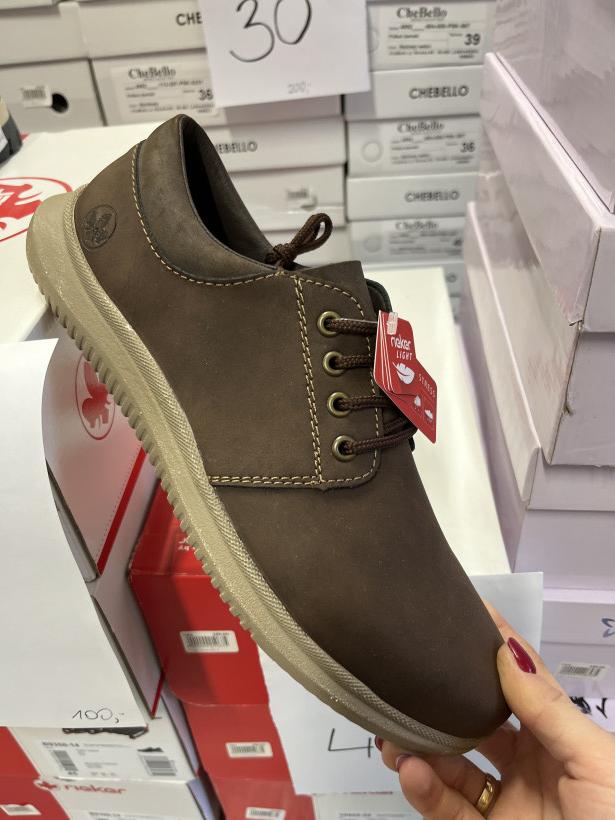 Vip 40 adidas brązowy Rieker 