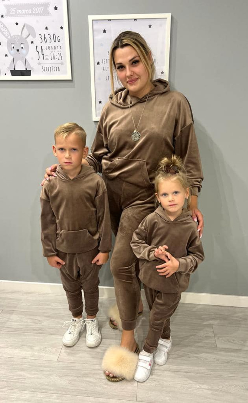 Dres z kapturkiem brąz welur Wipi