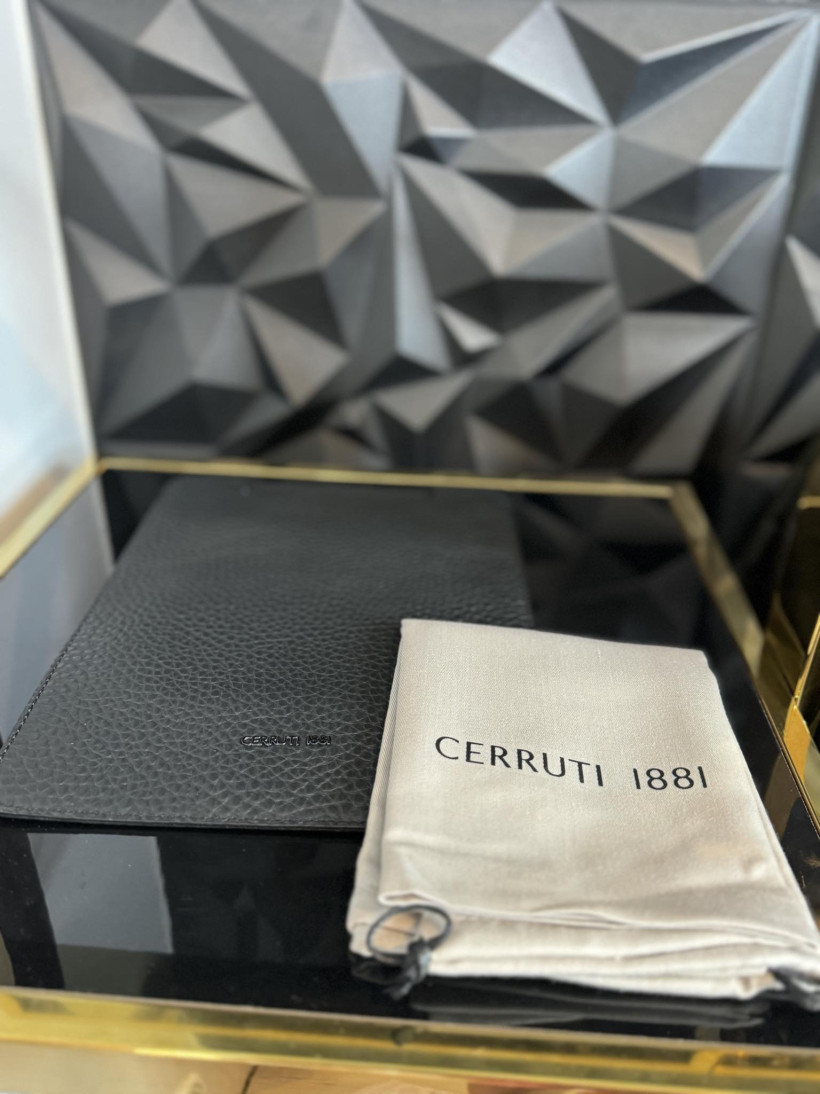 Cerutti 1881 pokrowiec na tablet