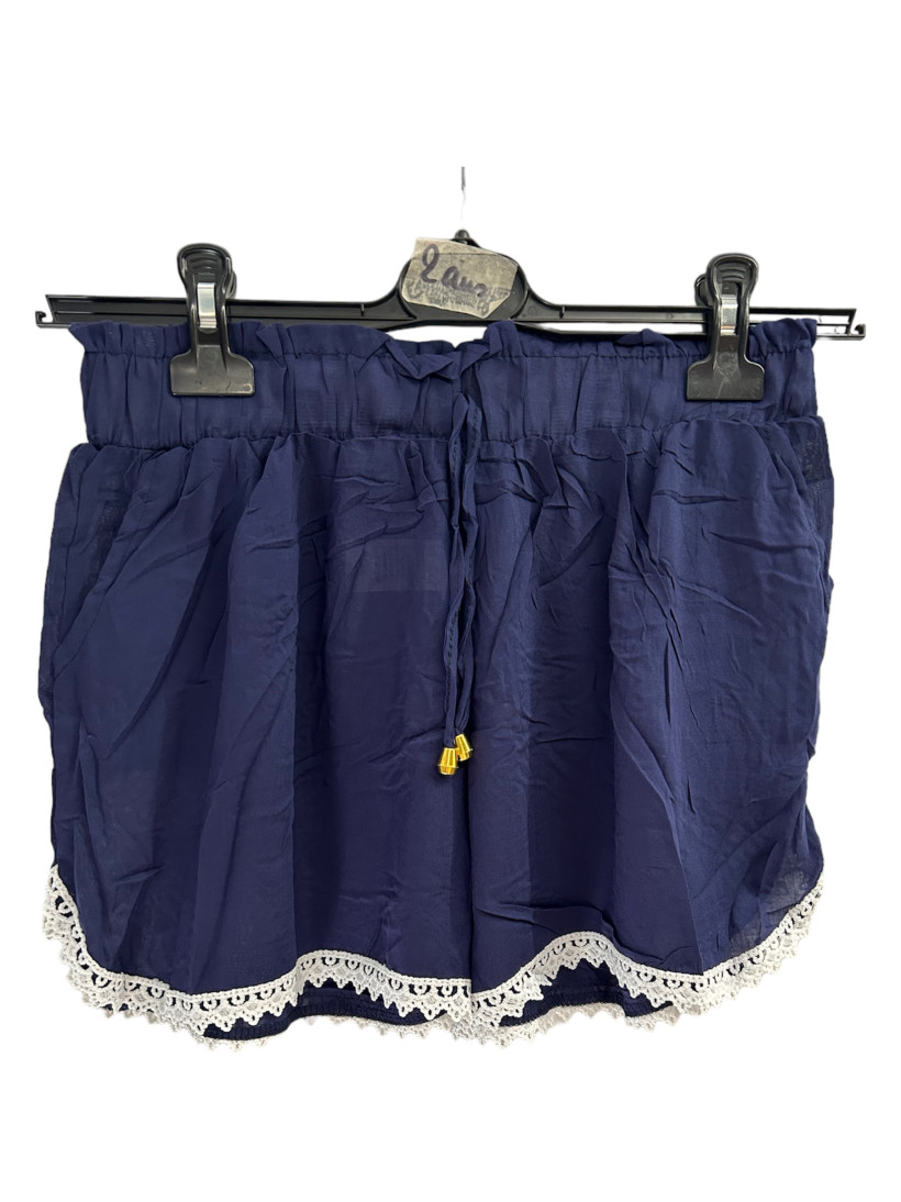 Short dentelle