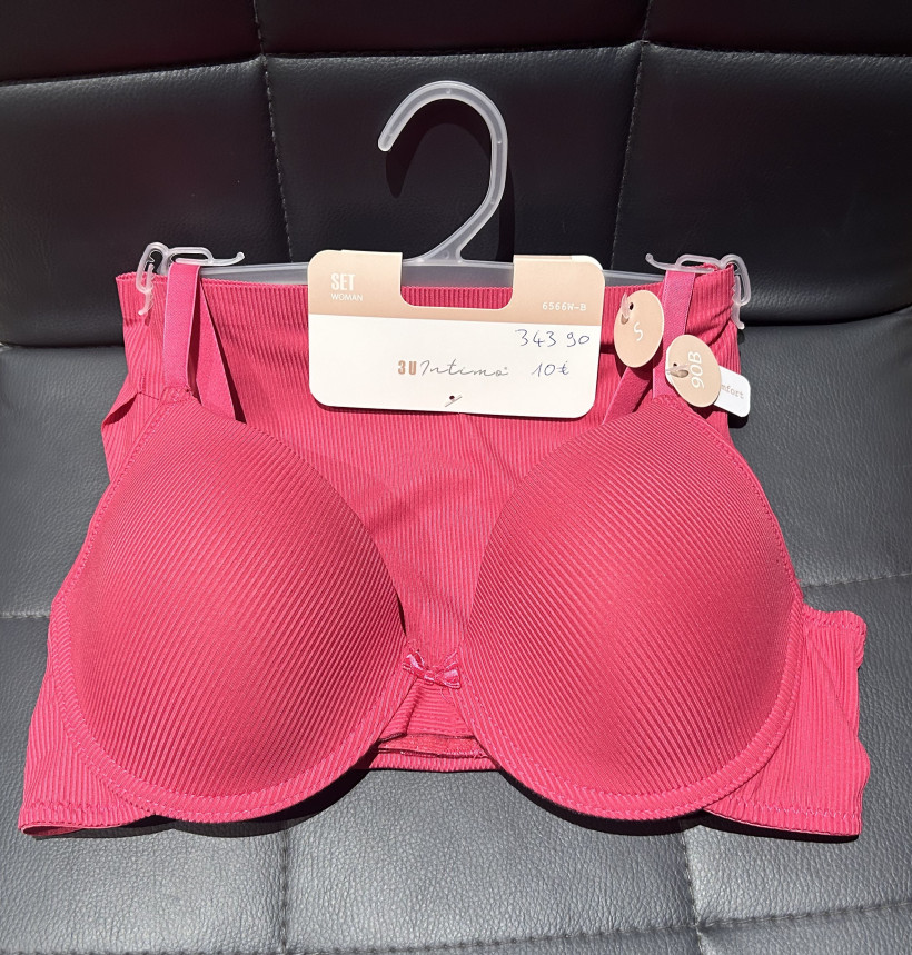 Ensemble sous vetement rose B