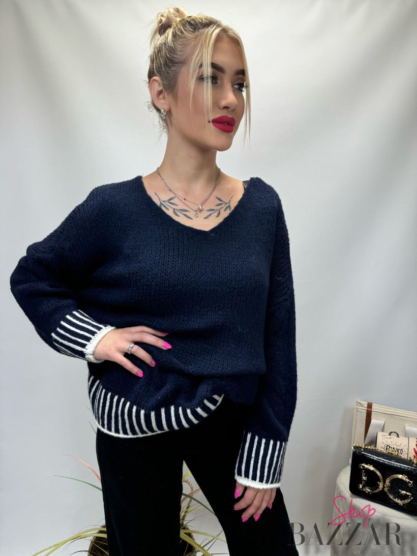  Granatowy sweter w pas 