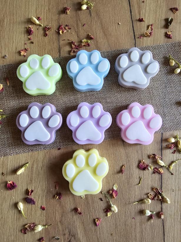 Mydełko łapka szara 