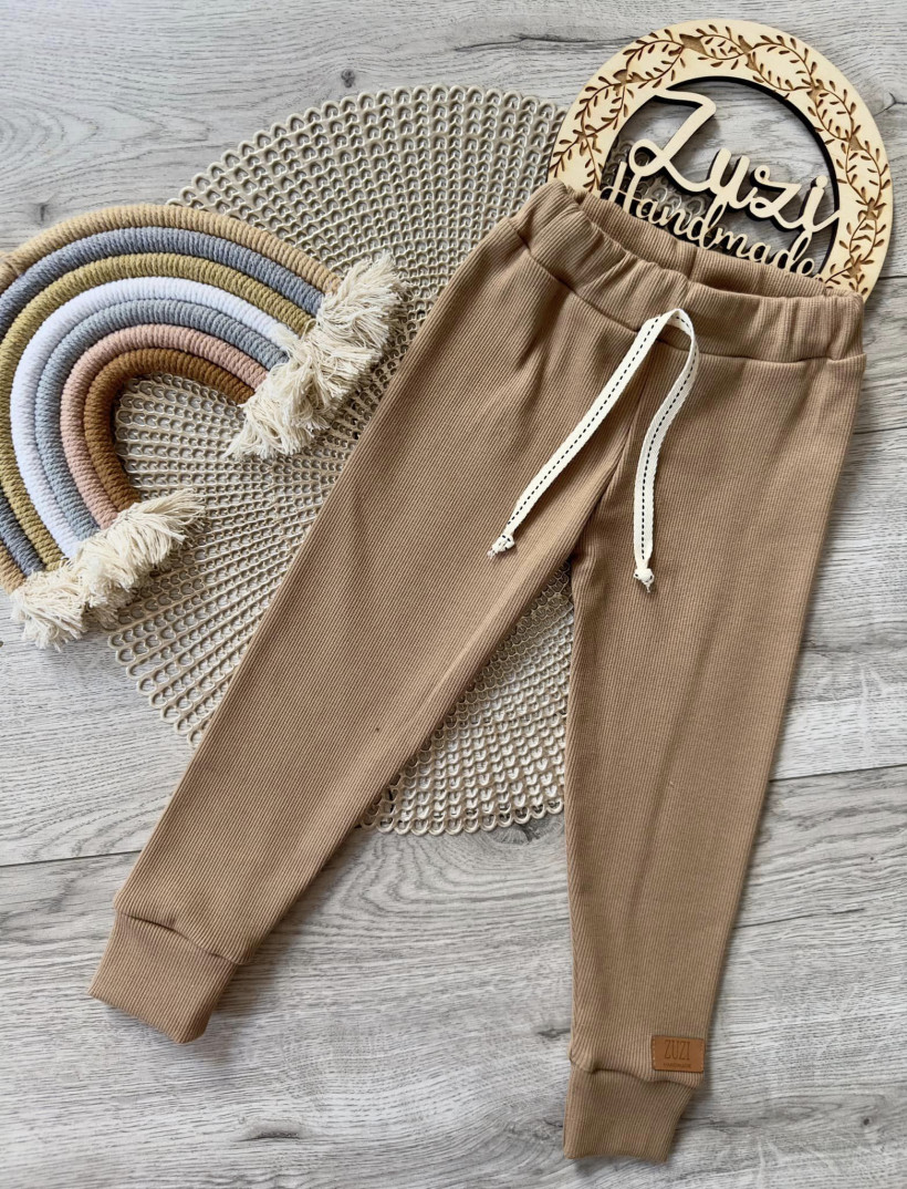 Leginsy prążek chłopiec beż Zuzi