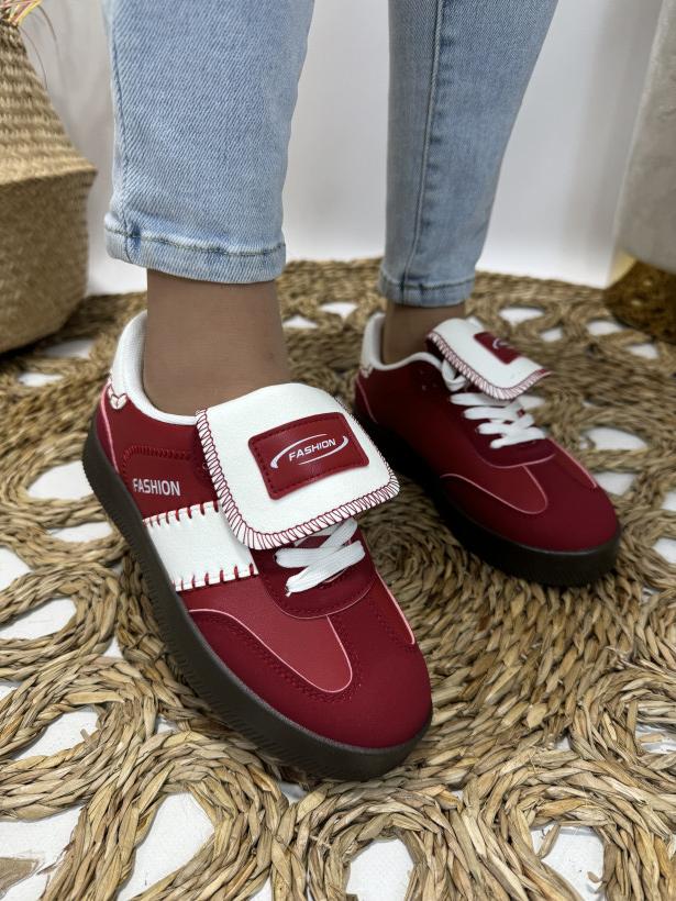 Bordowe sneakersy retro P5