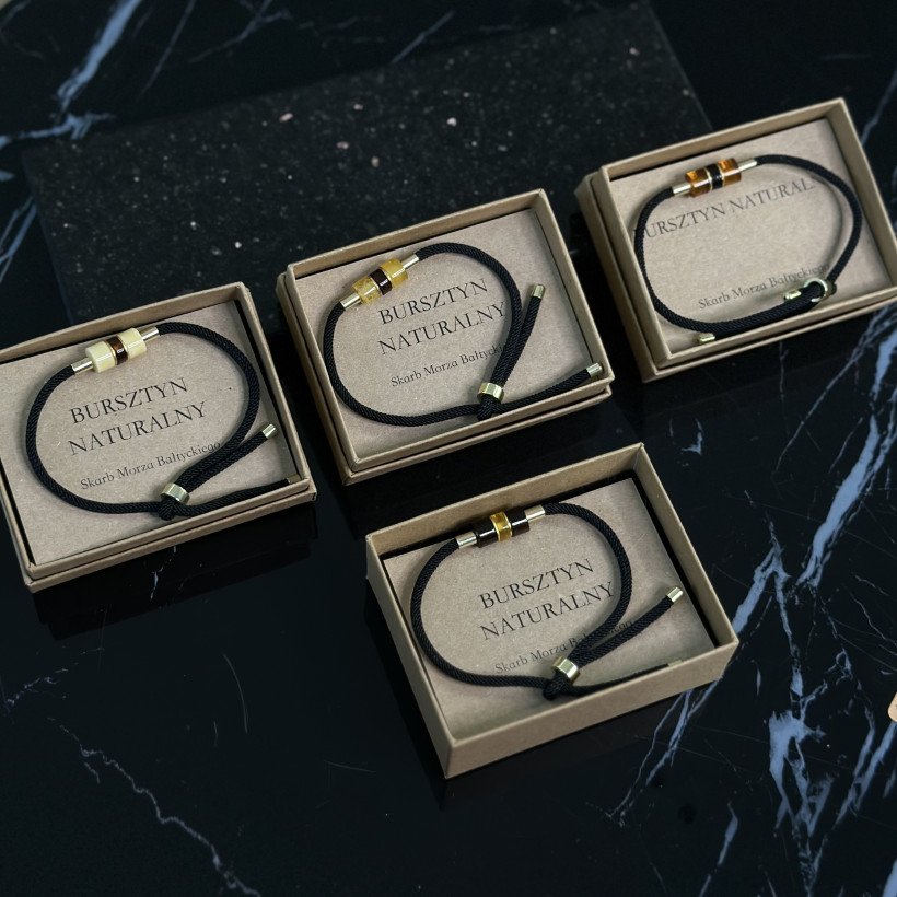 XO113 Bransoletka na sznurku bursztyn walec