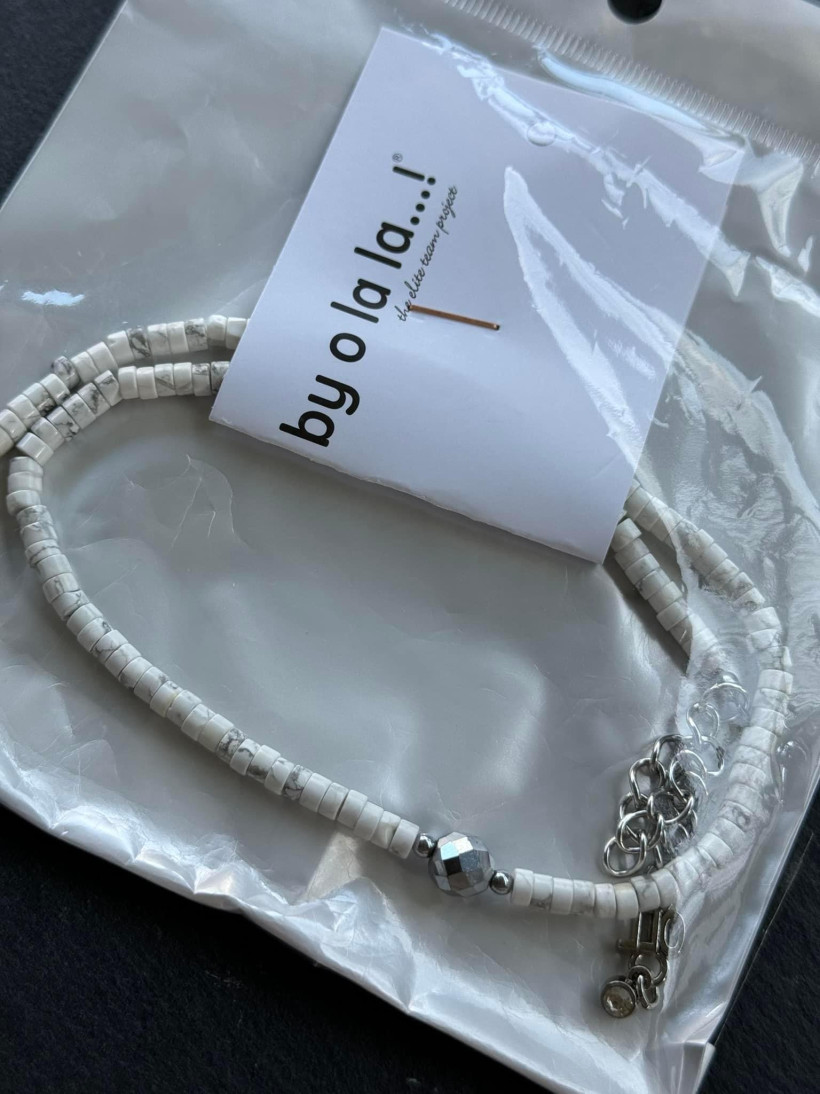 By o la la..! naszyjnik choker z białych kamieni