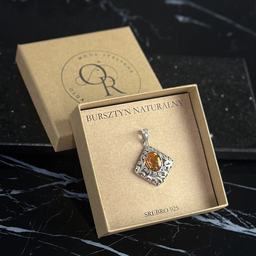 XO152 zawieszka kwadrat bursztyn bałtycki srebro 925
