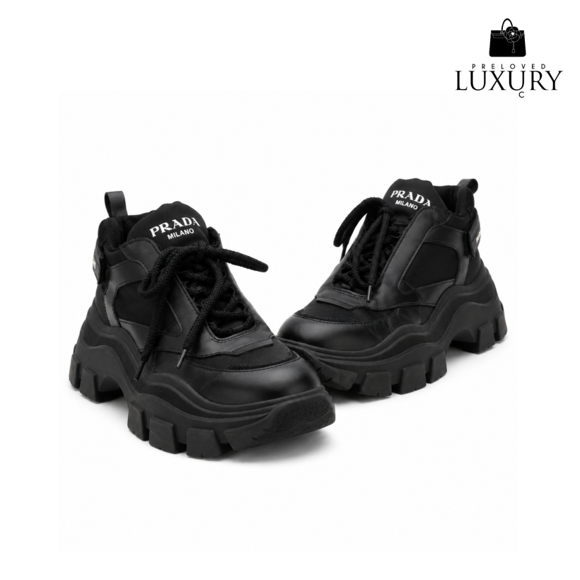 PRADA Pegasus 